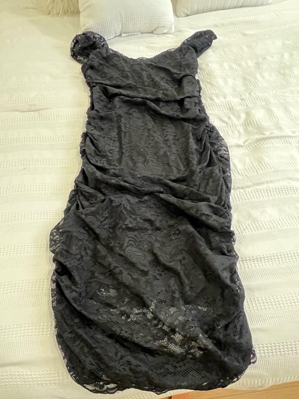 EXPRESS Black Lace Ruched Women’s Dress